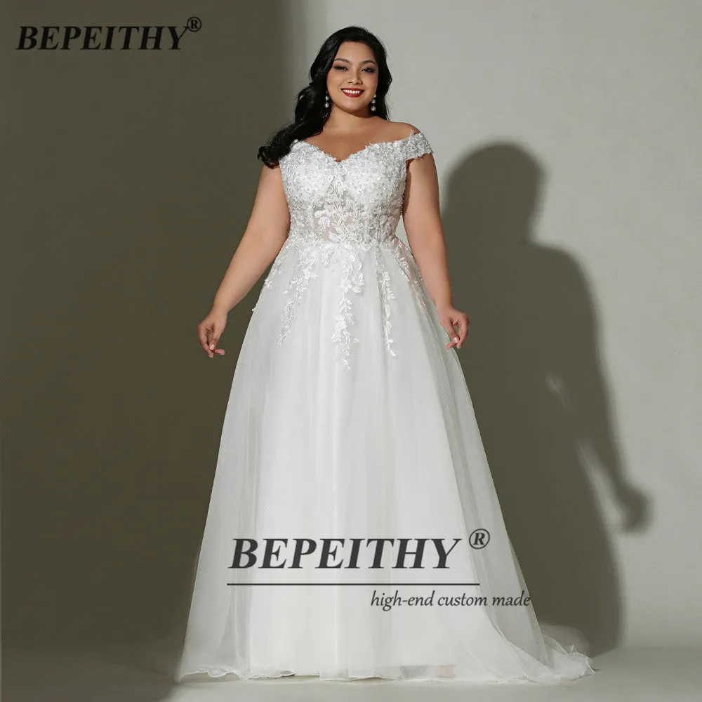 Off The Shoulder Ivory Plus Size Wedding Sweep Train Sweetheart Lace Bridal Gown Dress