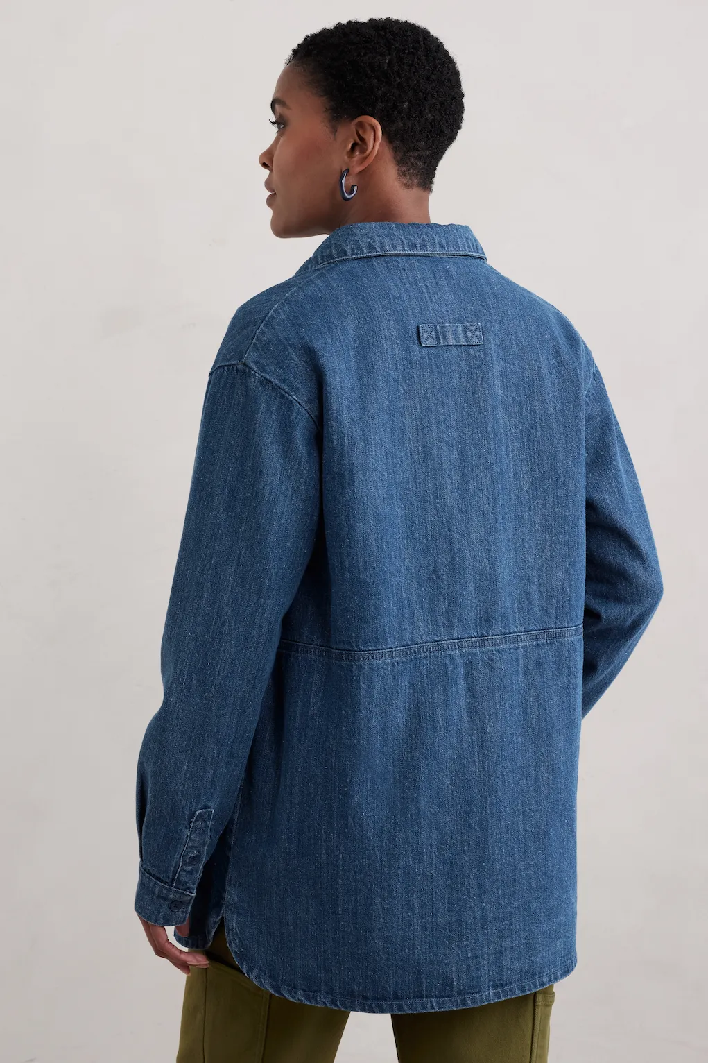 Seasalt Starboard Shirt in Mid Wash Rain Slub